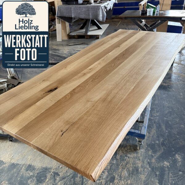 Massivholztisch_Eiche_Werkstattfoto.001