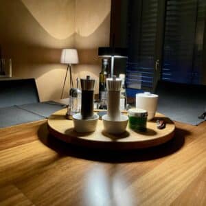 Drehteller Aus Massivholz Zum Servieren