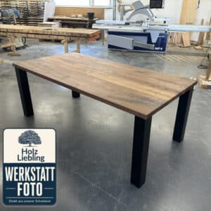 Amerikansicher_Nussbaum_Esstisch_Werkstattfoto.001