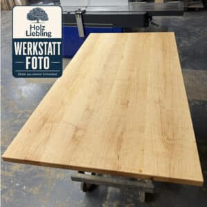 Erle_Esstisch_Massivholz_Werkstattfoto.001