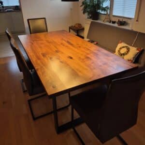 Esstisch_Amerikansicher_Nussbaum_Kundenfoto