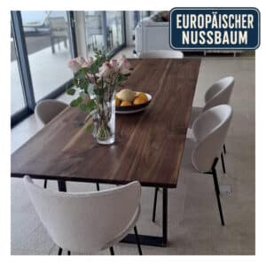 Nussbaum-Esstisch-Europaeisch-Massivholz