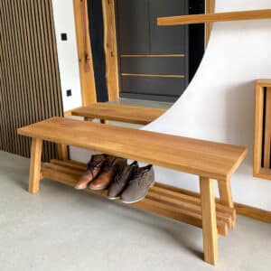 Design-Garderobenbank-aus-Eichenholz