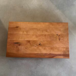 Kochfeldabdeckung aus Birnbaum; 90 x 53 x 2,5cm