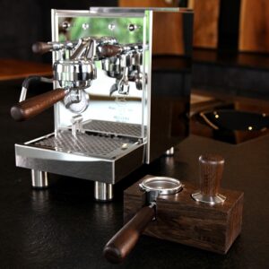 Tamperstation-Für-Siebträger-Kaffemaschine-Klein-Massivholz-Räuchereiche