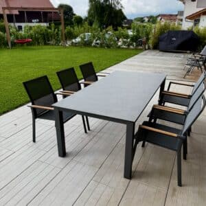 outdoor-esstisch-hpl-grau-gestell