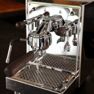 Massivholz-Griffe-Und-Knoepfe-Fuer-Siebtraegermaschine-Räucheriche