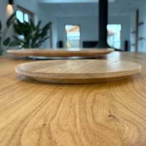 Rundes-Servierbrett-mit-Schweizer-Kante-Drehteller