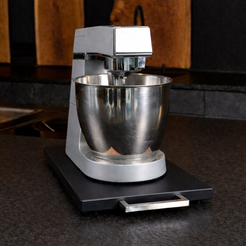 schwarzes Gleitbrett für die Kenwood Küchenmaschine