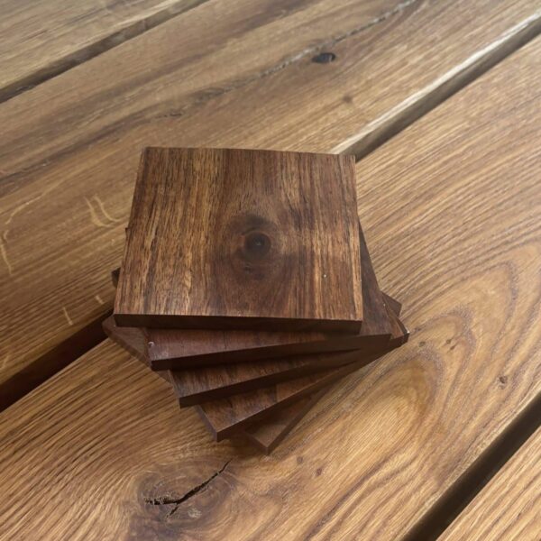 Untersetzer Nussbaum 5er Set