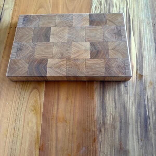 Unikat Stirnholz Schneidebrett 30 x 20 cm